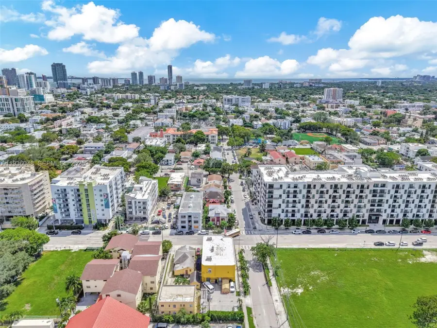 676 SW 1st St / 119 SW 7th Ave, Miami