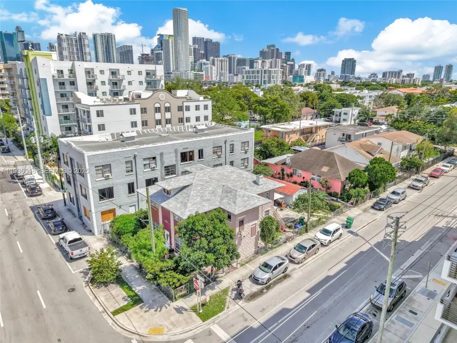 676 SW 1st St / 119 SW 7th Ave, Miami